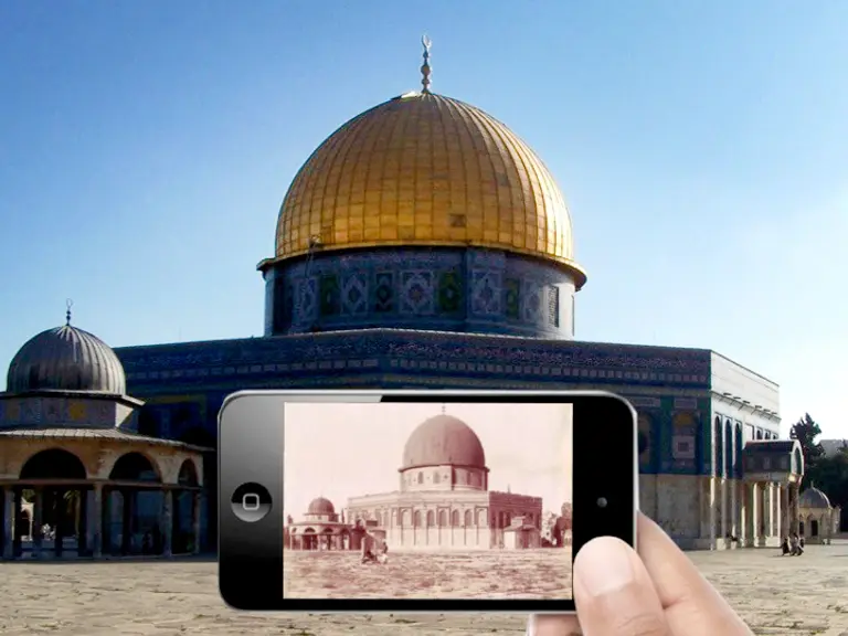 New App Pivot Shows Historic Images and Videos of Your Exact Location