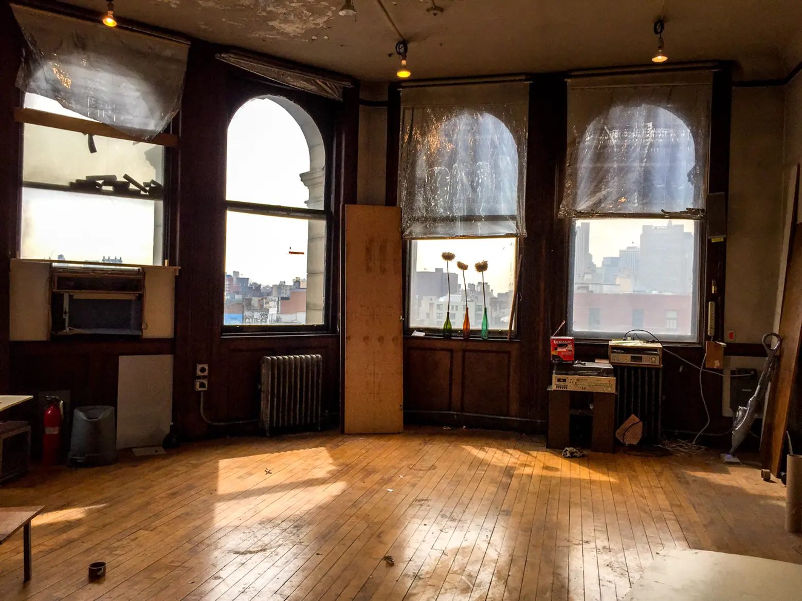 Adventures in Trespassing at 190 Bowery; Average Down Payment for a NYC Home Is $350K