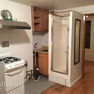 27 orchard street, shower in the kitchen nyc