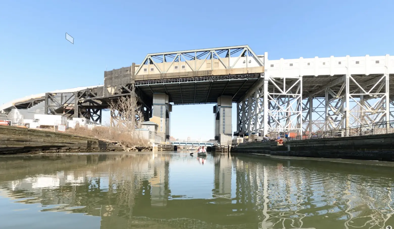 EPA says Gowanus Canal cleanup will proceed; get your romantic proposal on a city WiFi kiosk