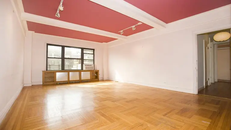 New York Times Columnist Frank Bruni Nabs a Broadway Corridor Pad for $1.65M