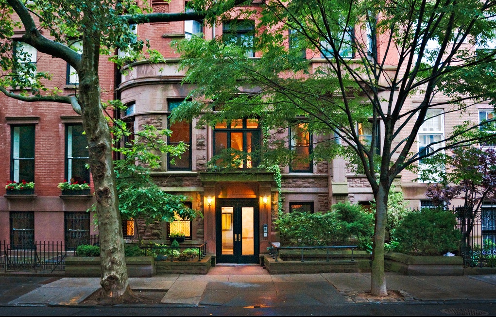 Discover Your Inner Activist in This Brooklyn Heights Home of Women's ...