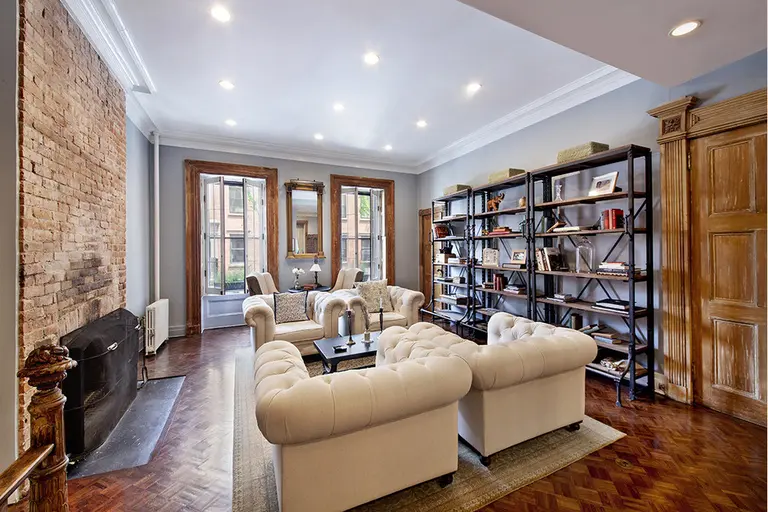 $3M Brooklyn Heights Duplex Features Huge Outdoor Living Area Complete with a Fire Pit