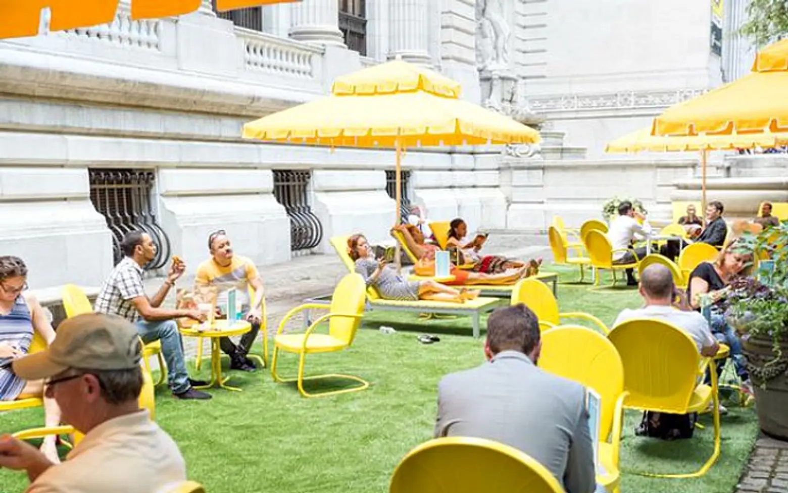 NYPL Opens Its Outdoor Reading Rooms; Are Mets Fans Bad Spellers?