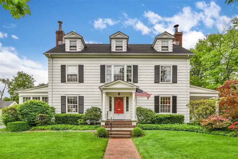 Westchester Colonial from the Early Days of ‘Mad Men’ Lists for $1.1M