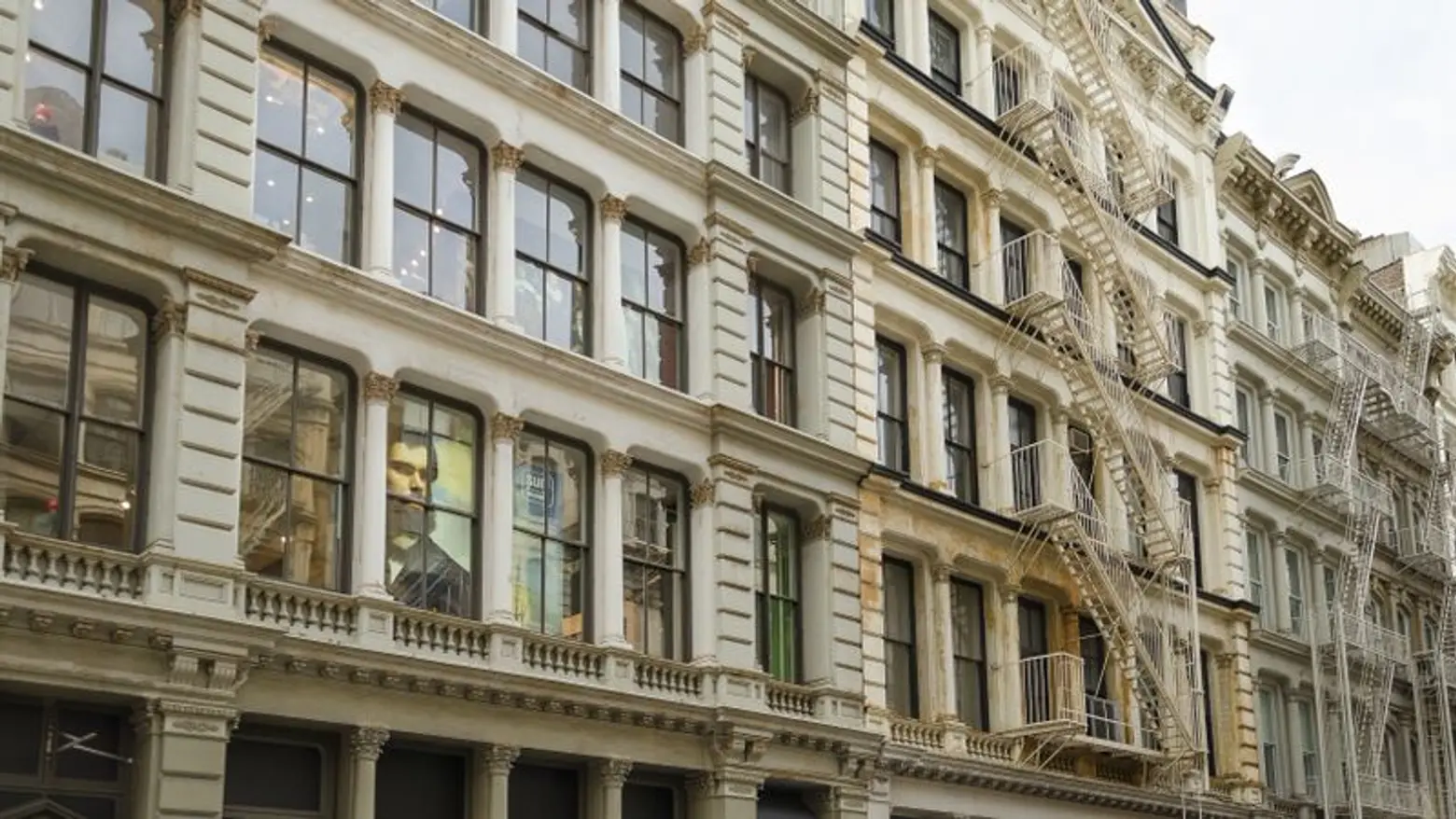 How to Play an Historic Building; NYC Is Pretty Polluted Says the EPA