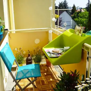 Michael Hilgers, balcony-desk, BalKonzept, outdoors desk, balcony table, Rephormhaus, recyclable polyethylene plastic, colorful design