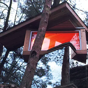 Dan Hisel, mirrored sauna, Cadyville Sauna, Cadyville, blend in the forest, cedar wood,