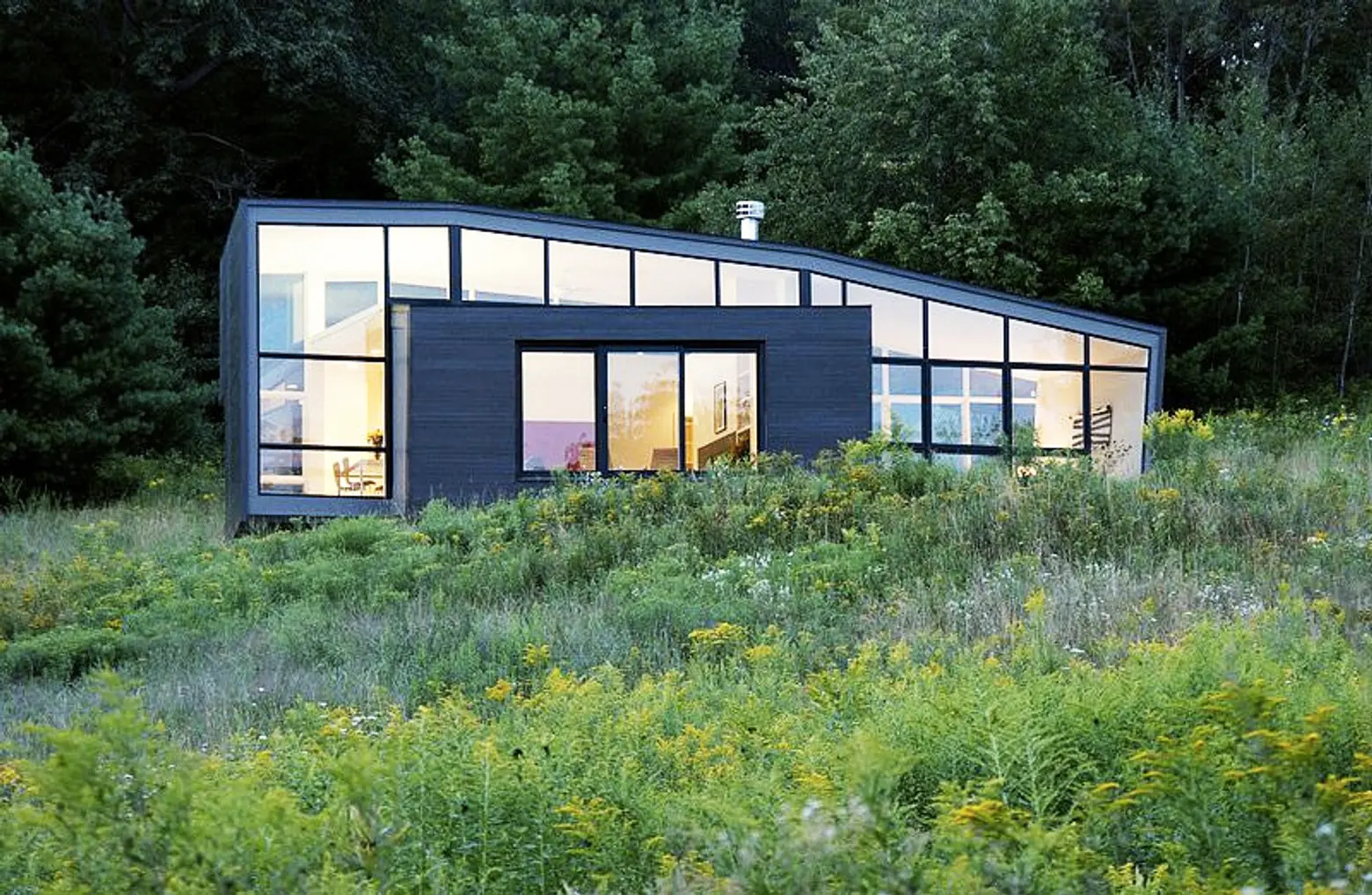 Weekend House in the Berkshires is Part Glass House, Part Japanese Kimono