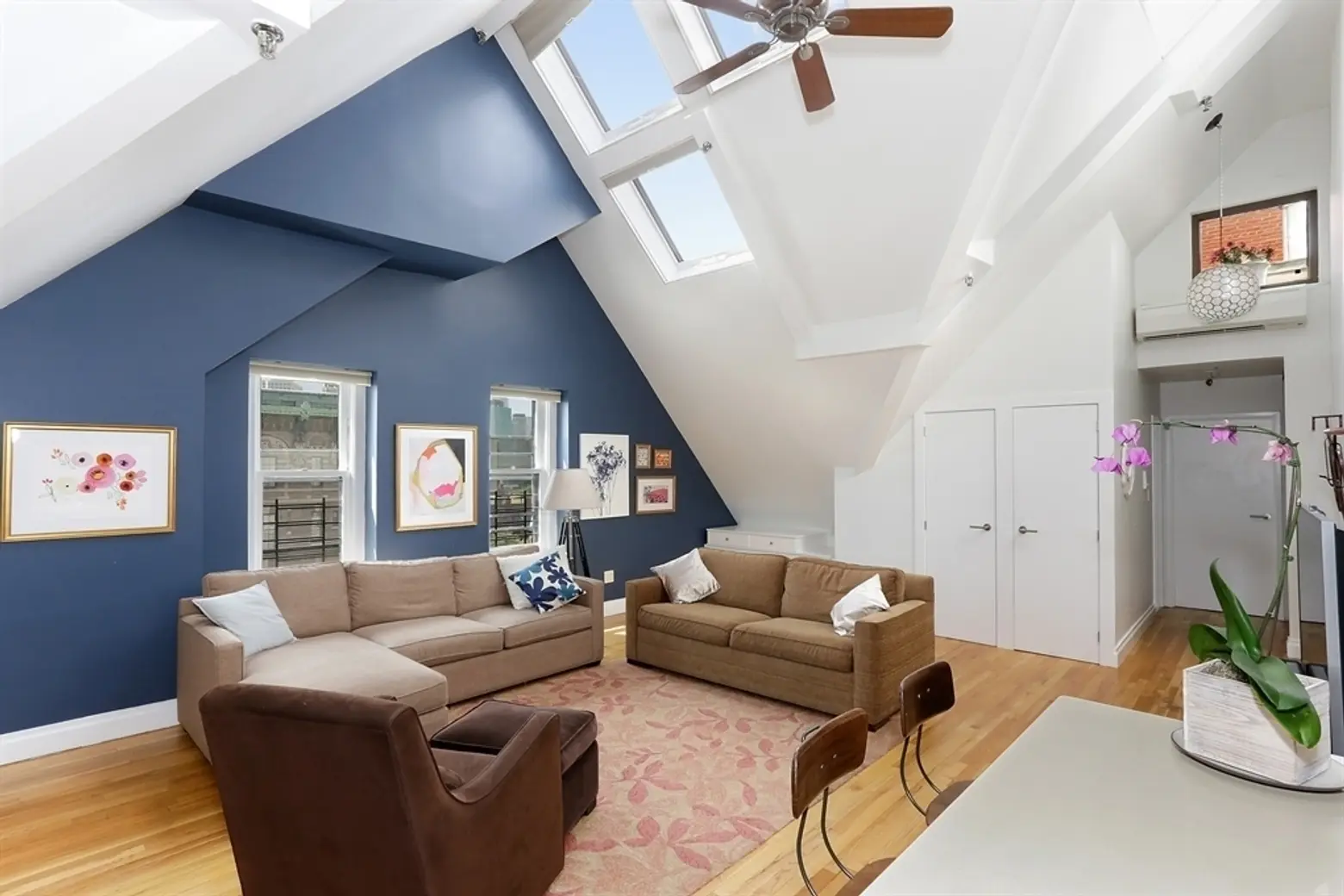 Brooklyn Heights Penthouse Asking $1.75 Million Has 16-Foot Cathedral Ceilings