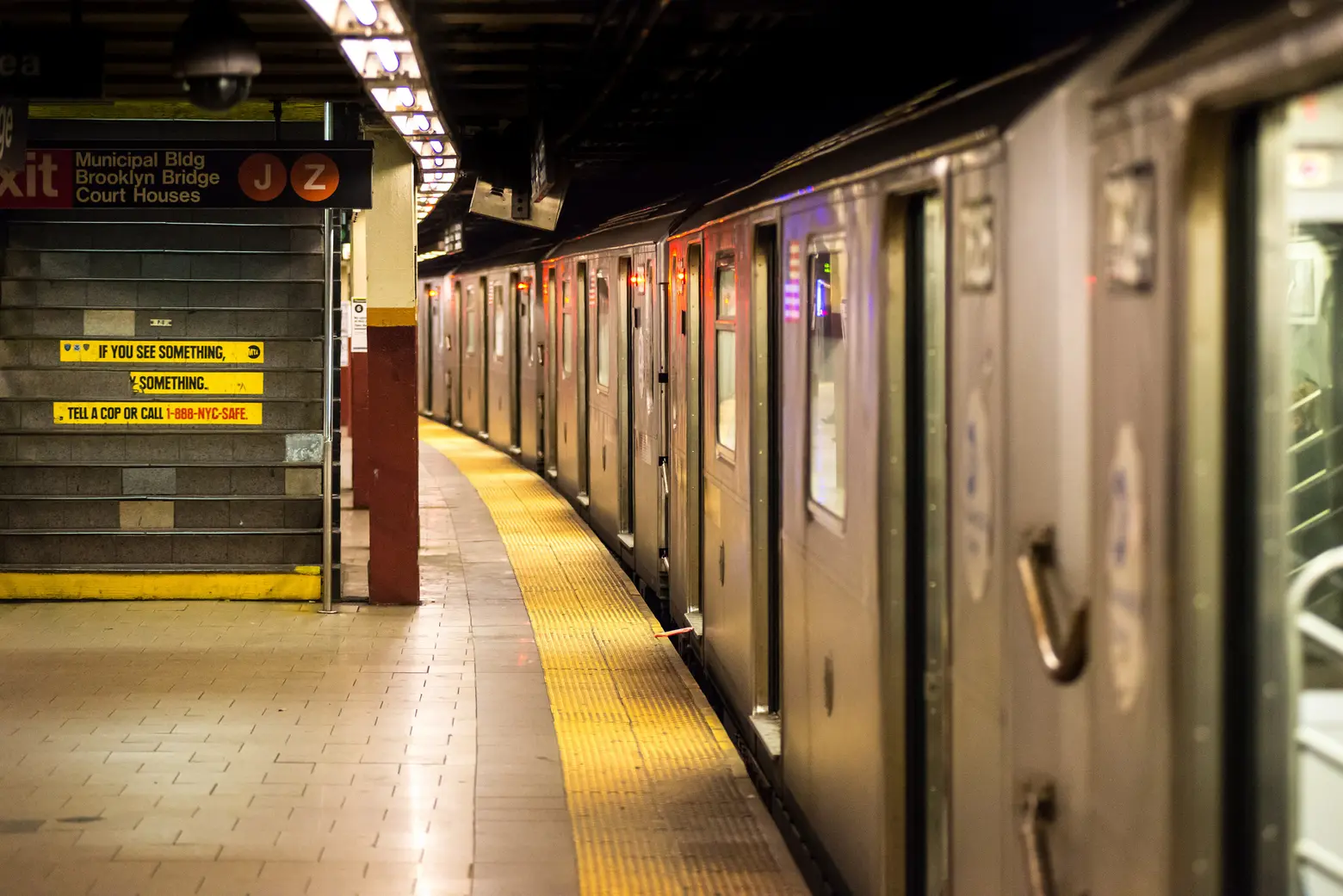 MTA kicks off an intensive two-week subway cleanup