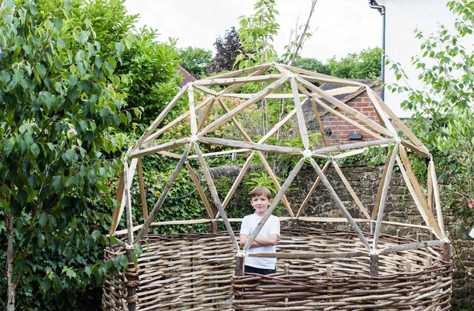 Build Your Own Mathematically Accurate Geodesic Dome with Hubs
