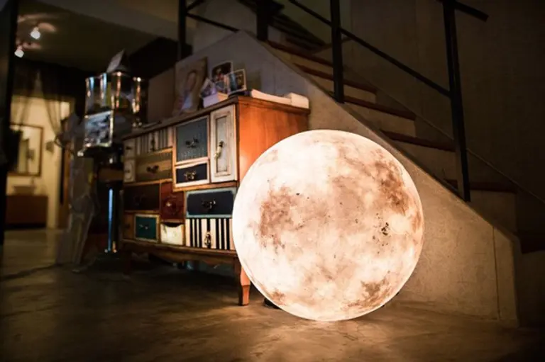 Luna Globe Lights Will Illuminate Your Living Space Just Like the Moon