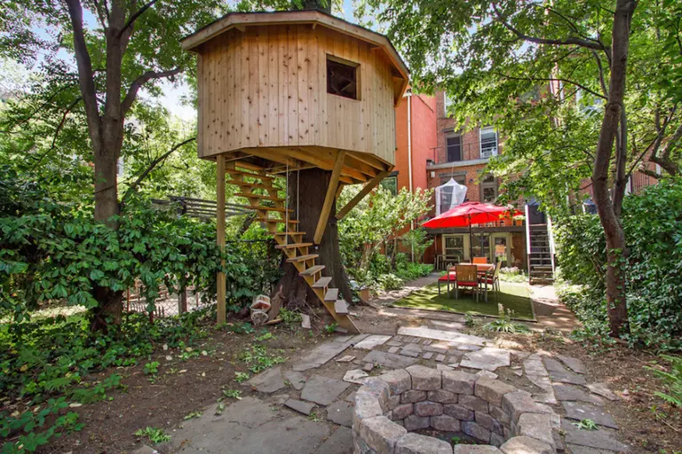 Fort Greene Townhouse, Up for Rent at $8,500 a Month, Has Its Very Own Treehouse