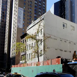 210 East 39th Street, Lesotho, CB Developers, Murray Hill