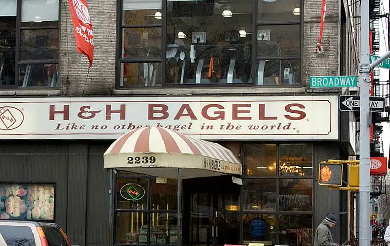President Obama Misses H&H Bagels; Are You Good Enough to Be a Tennis Line Judge?
