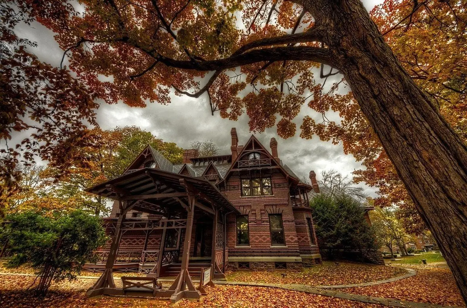 Go ghost hunting at Mark Twain’s haunted and historic Connecticut manor