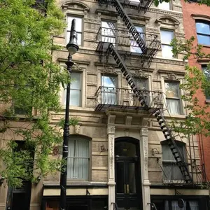 77 Perry Street, Sex and the City block, West Village real estate, tiny NYC apartments