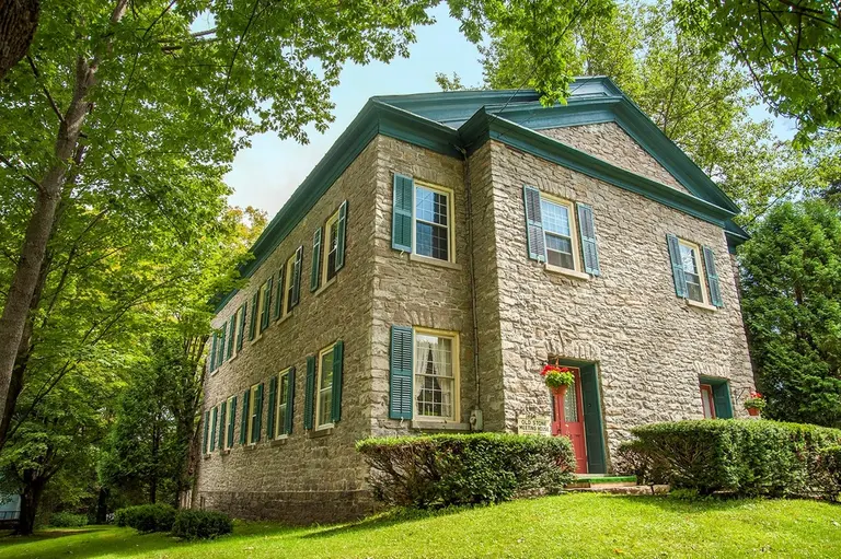 It’s Only $275,000 to Live in This Old Stone Meeting House in Upstate NY