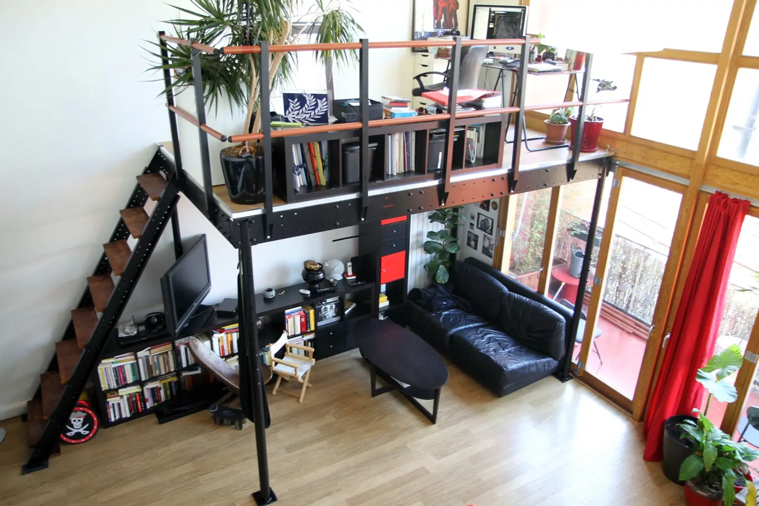 ‘DIY Loft Kit’ Adds Another 160 Square Feet to Your Tiny Apartment