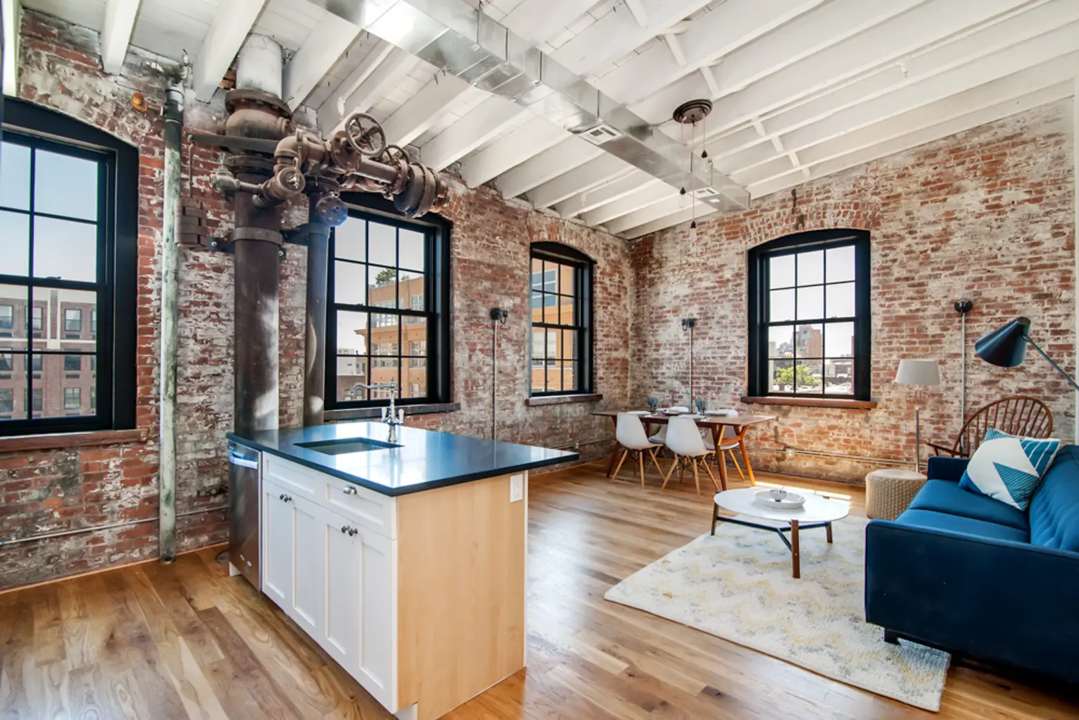 Williamsburg’s New Soda Factory Lofts Bottle Industrial Architecture but Add Modern Style