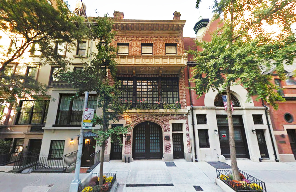 Art Titan Larry Gagosian Sells His Upper East Side Carriage House 