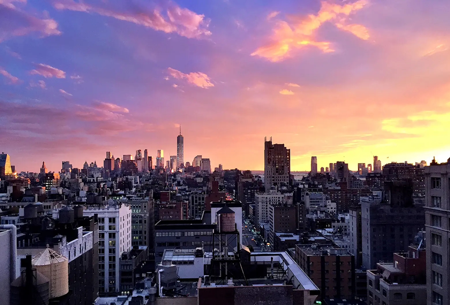 No Filter Needed: Watch NYC Glow Against an Otherworldly Autumn Sunset