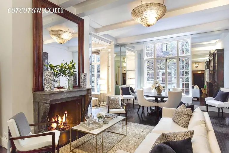 This Cozy, Elegant UES Duplex Is the Perfect Manhattan Winter Retreat