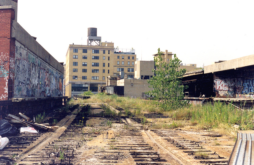 The High Line Park In 1995; Williamsburg Dumpster Apartment Rental A ...