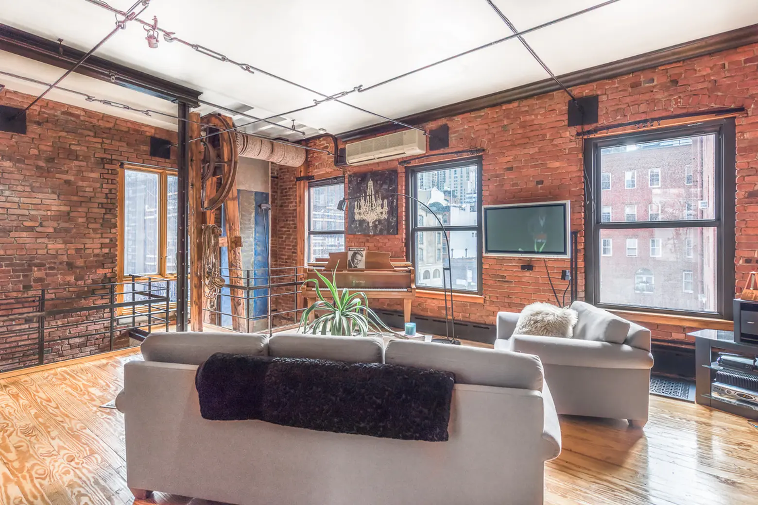 Channing Tatum’s Former Tribeca Townhouse Has Hit the Market for $6.5 Million