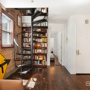 228 East 22nd Street, spiral staircase, duplex, gramercy
