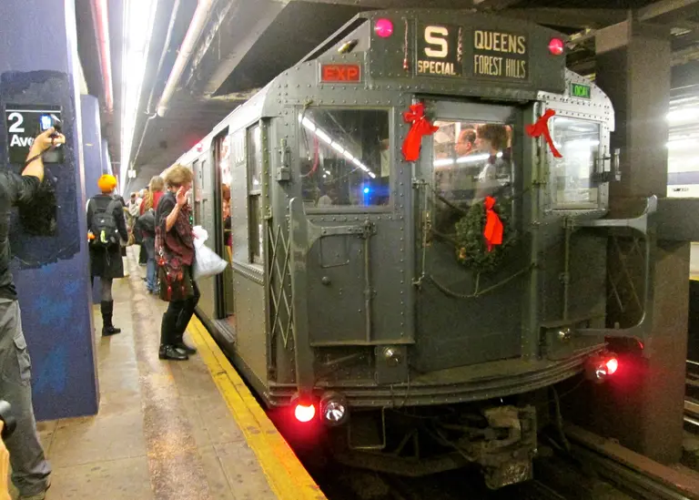 Transit Museum Brings Back Its Vintage Subways and Buses for the Holidays