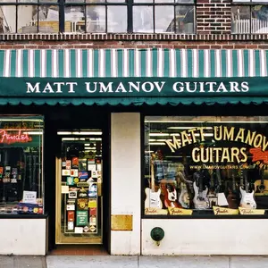 MATT UMANOV GUITARS, NYC signage