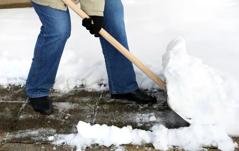 What to Do if Your Sidewalk Hasn’t Been Shoveled