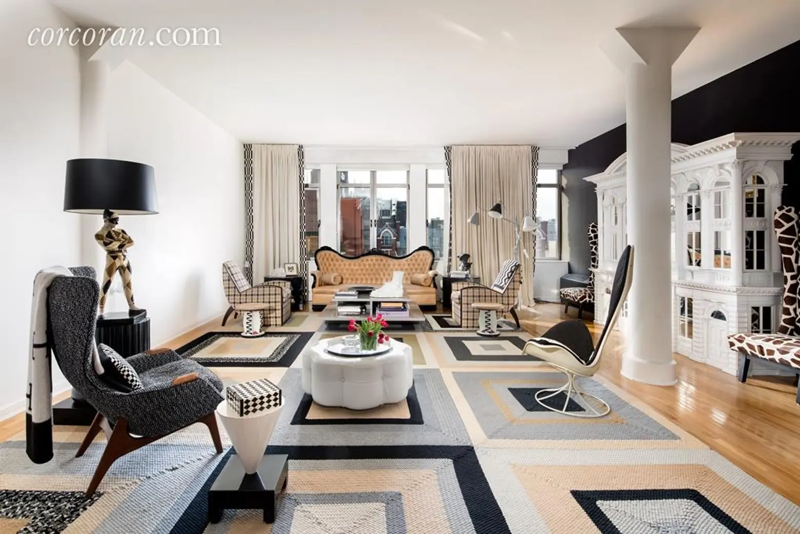This $3M Chelsea Loft Condo Works Two Ways, Depending on Your Lifestyle