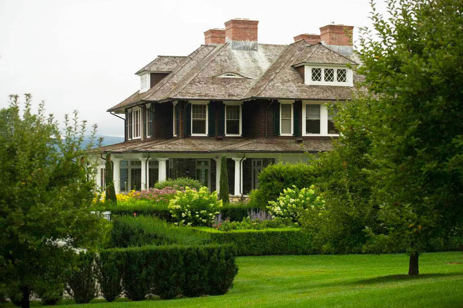 Gardener’s Majestic Hudson River Home Is Surrounded by Edible Gardens