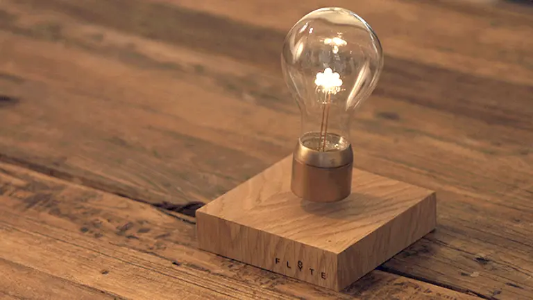 Flyte Is a High-Tech LED Lamp That Floats, Defying Gravity