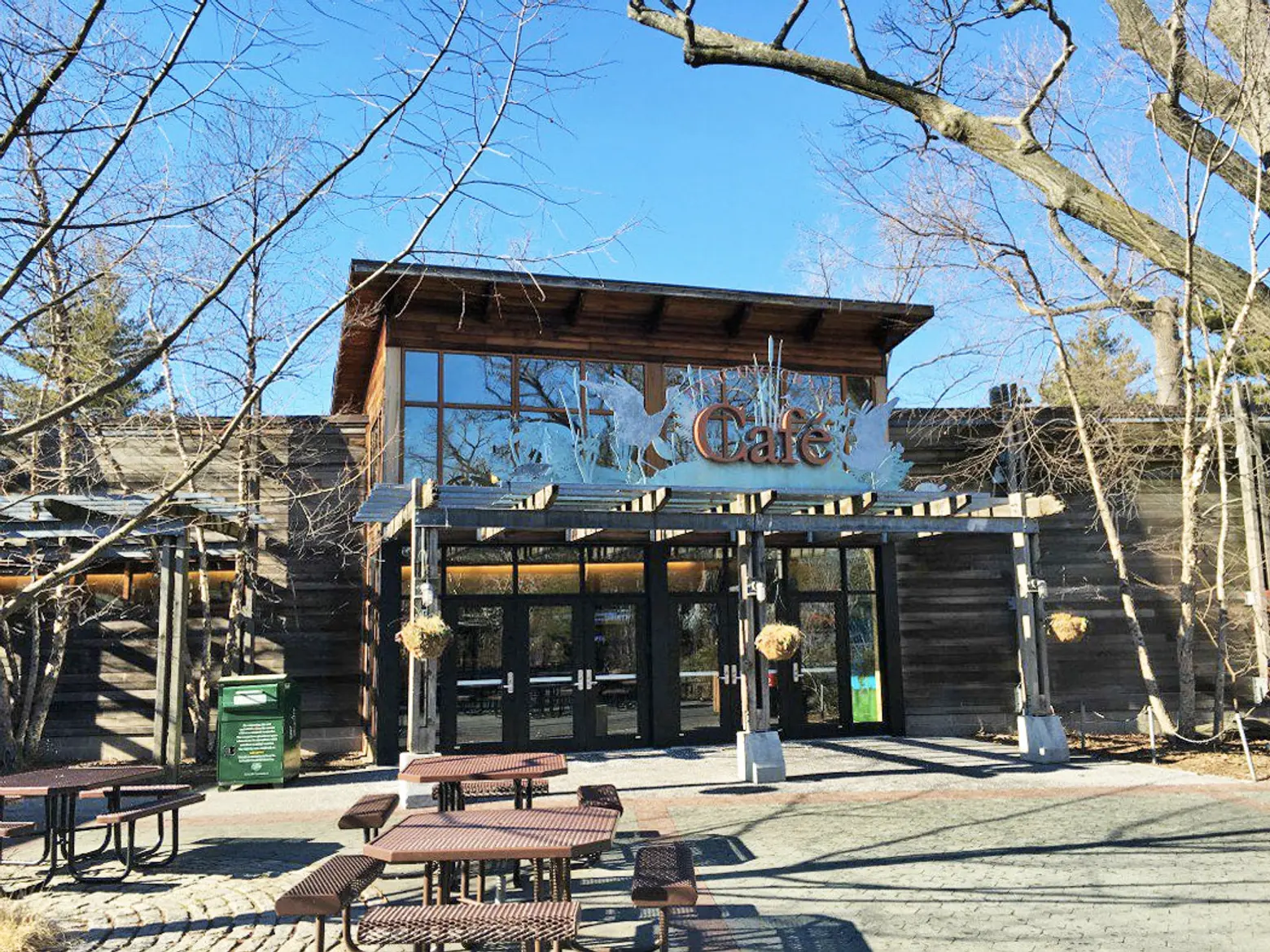 crane cafe bronx zoo