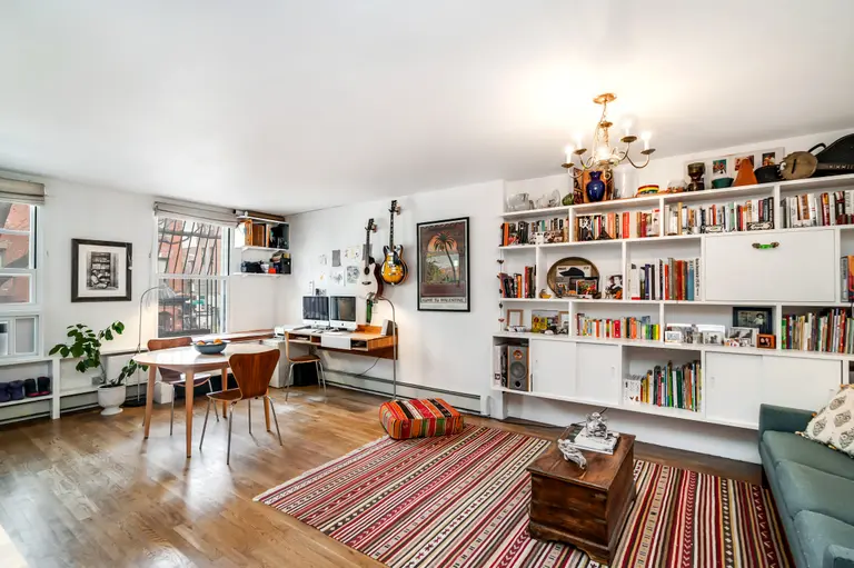 Cute Two-Bedroom Condo in Prime Williamsburg Is Priced Under $1 Million
