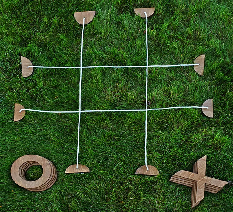 Giant Tic-Tac-Toe Set Transforms Any Patio Into a Playground