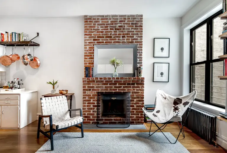 For $920K, a Park Slope Floor-Through With Old-World Brooklyn Charm