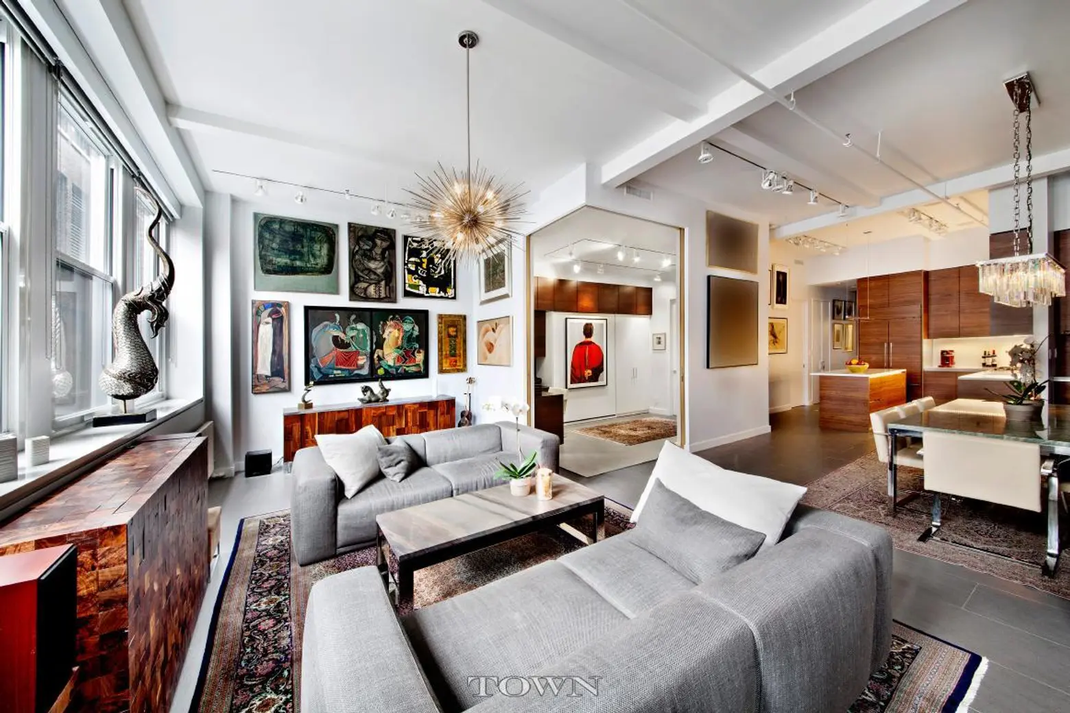 $2.5M Chelsea Co-op Has Custom Everything and Plenty of Space For Art