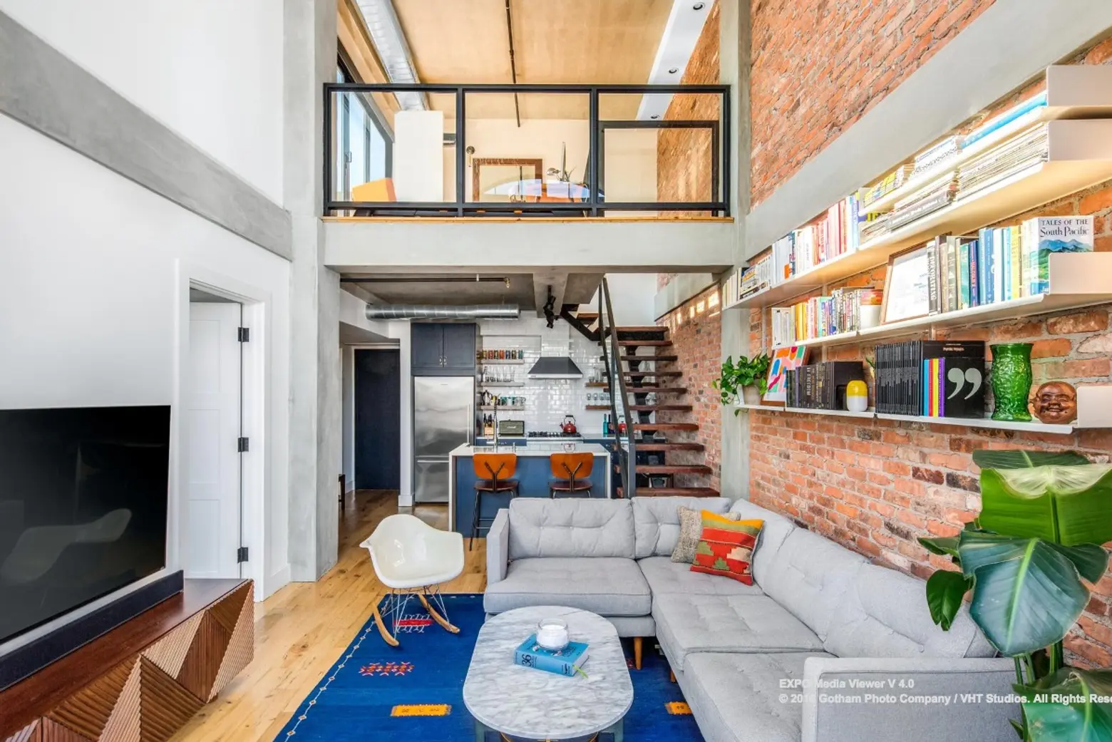 $1.4M Williamsburg ‘Penthouse’ Has On-Trend Finishes, Two Terraces and Skyline Views