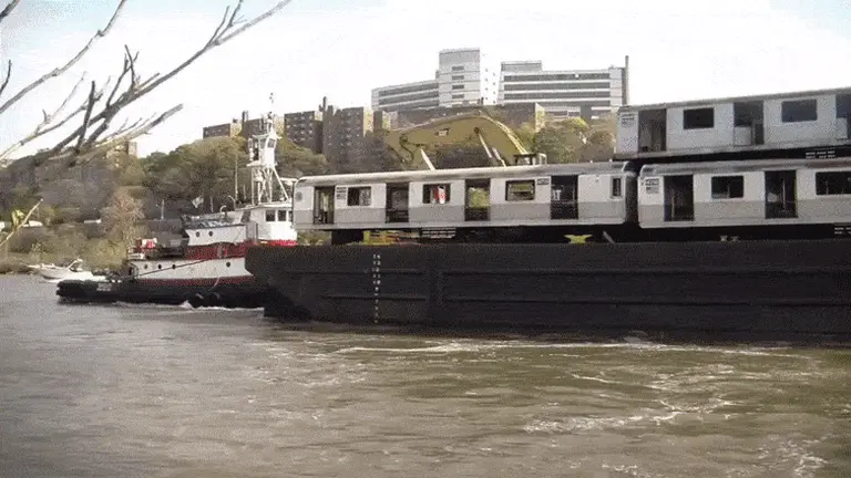 VIDEO: The MTA tells all about dumping its subway cars in the Atlantic Ocean