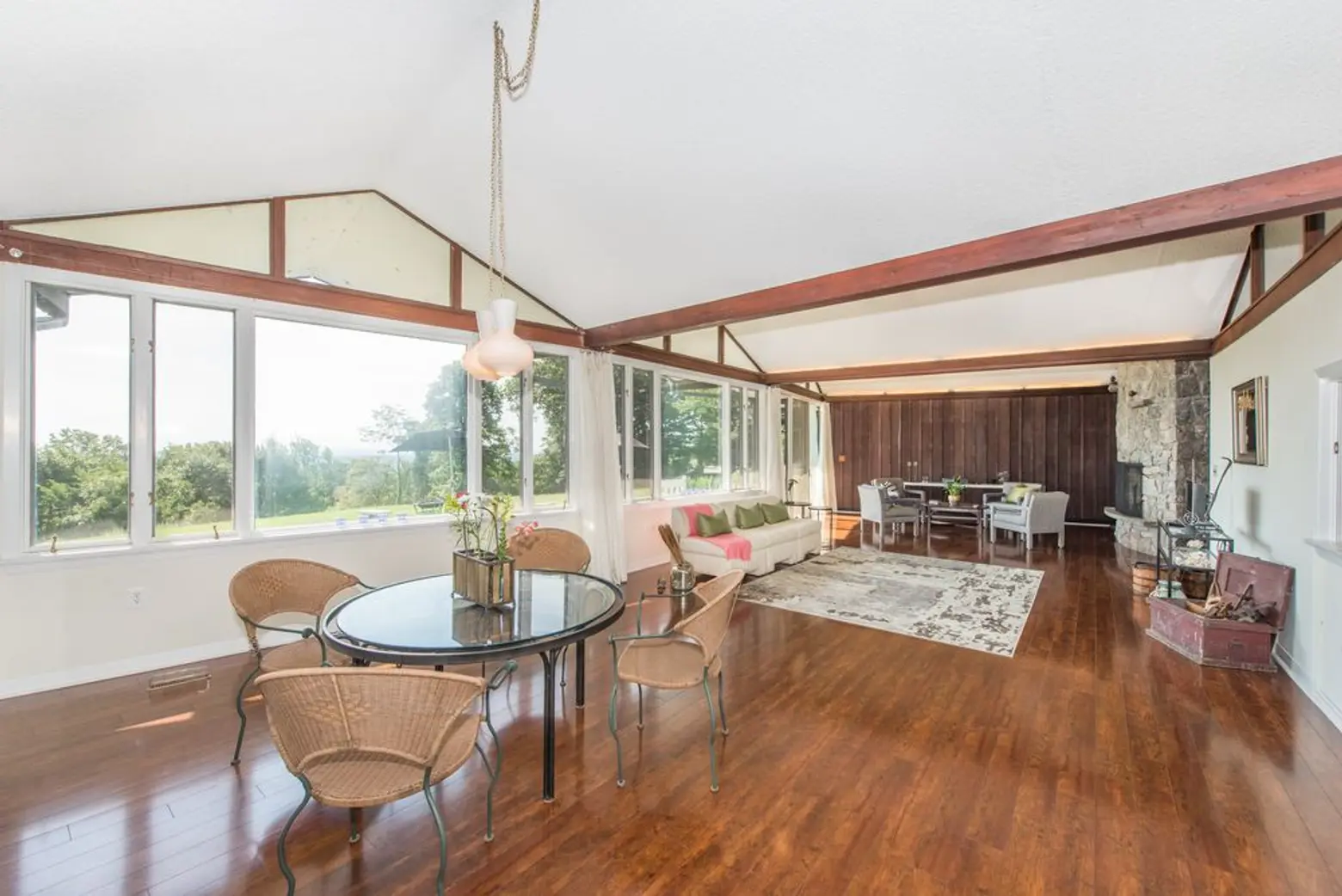 24 Eagle Ridge Way, First Watchung Mountain, mid-century modern, modern house, modern home, New Jersey, West Orange, cool listings, eichler, 60s, mod, mid-century design, modernist architecture
