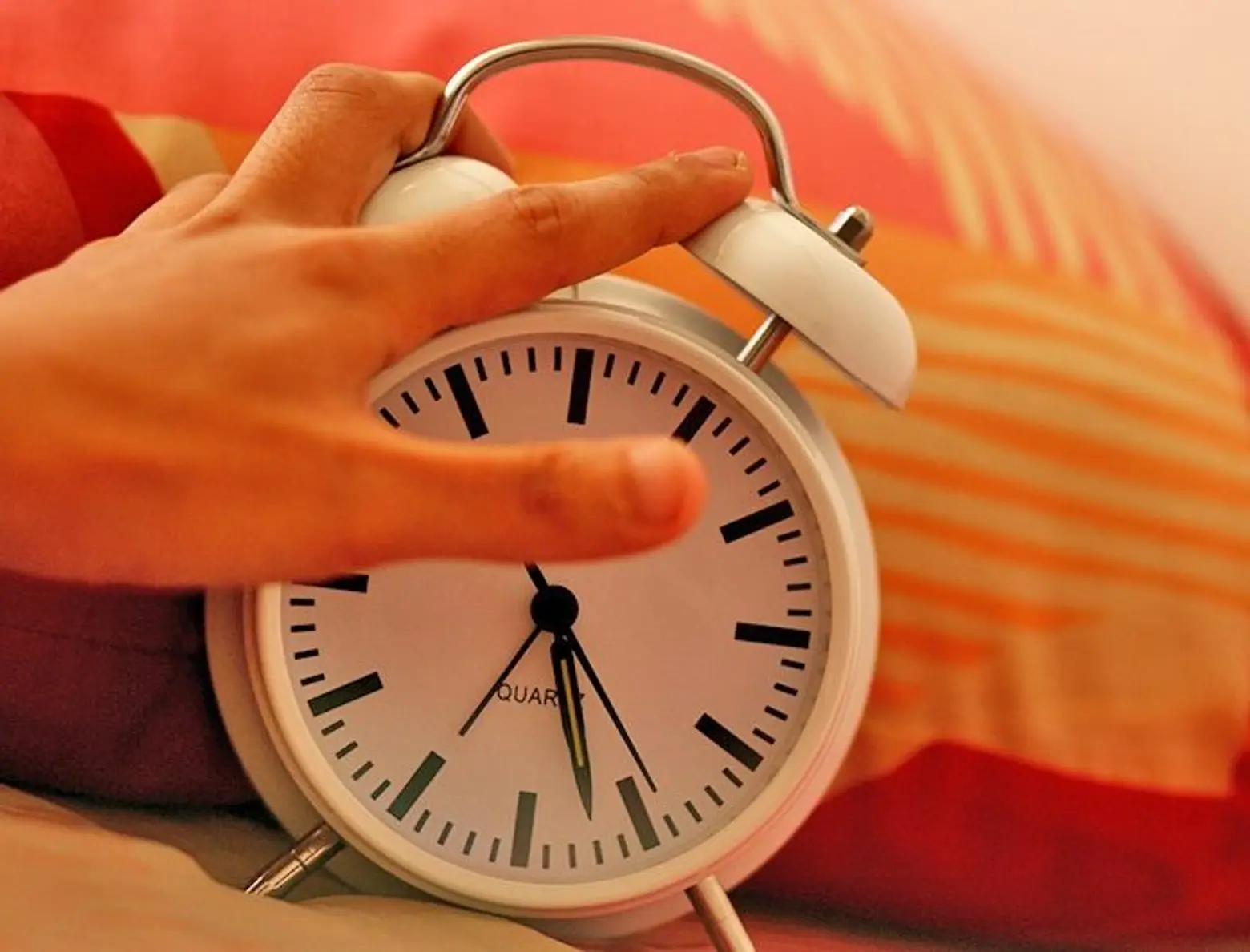 When does daylight saving time end in 2016?