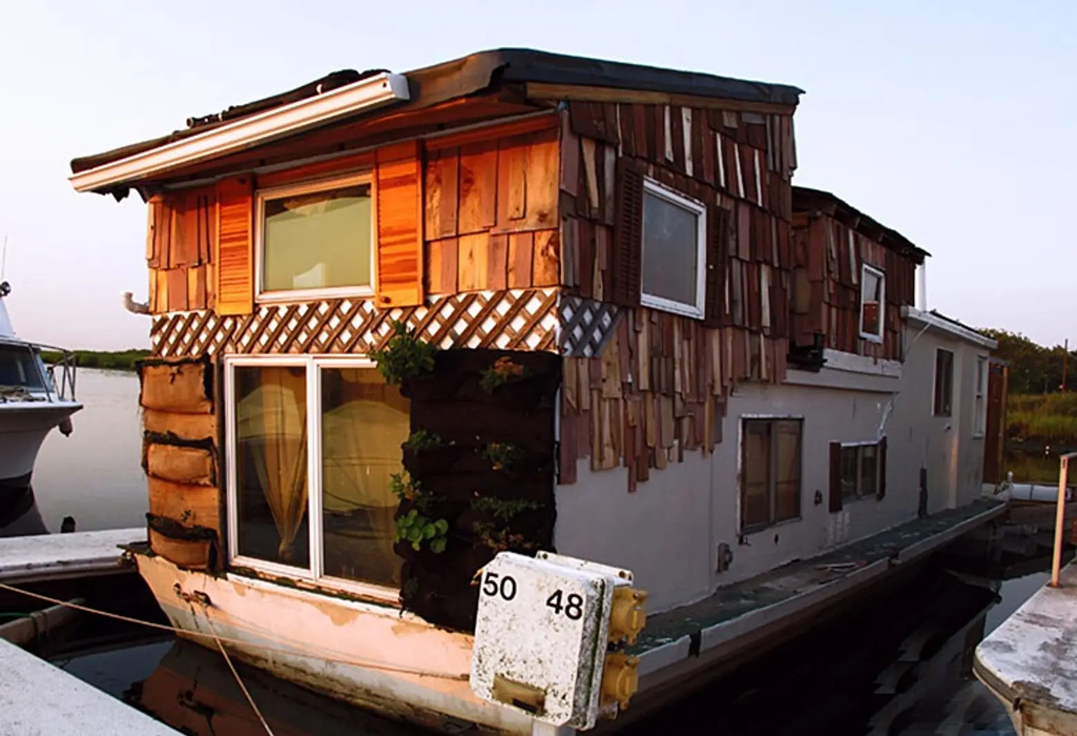 boat-house-far-rockaway