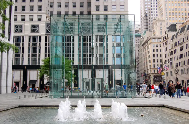 The Apple Store’s iconic Fifth Avenue glass cube will be temporarily removed