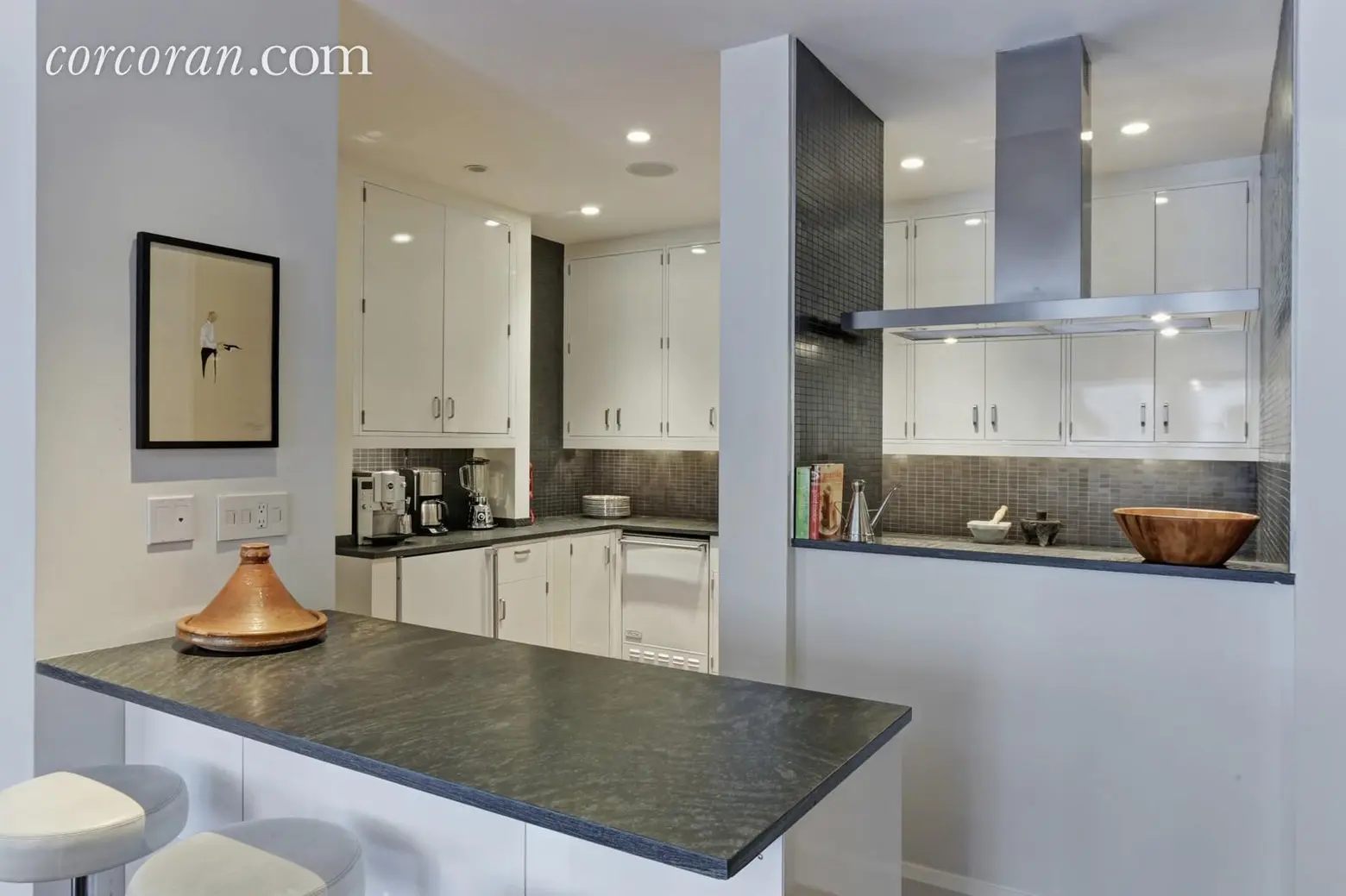 Hockey Player Scott Gomez Puts Chelsea Penthouse on the Market for $23K a  Month