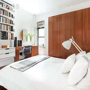 66 4th place, carroll gardens, compass, bedroom